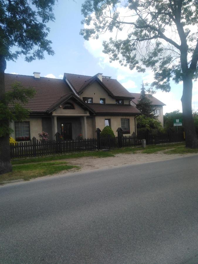 Piernikowy Dworek Lubicz Ngoại thất bức ảnh