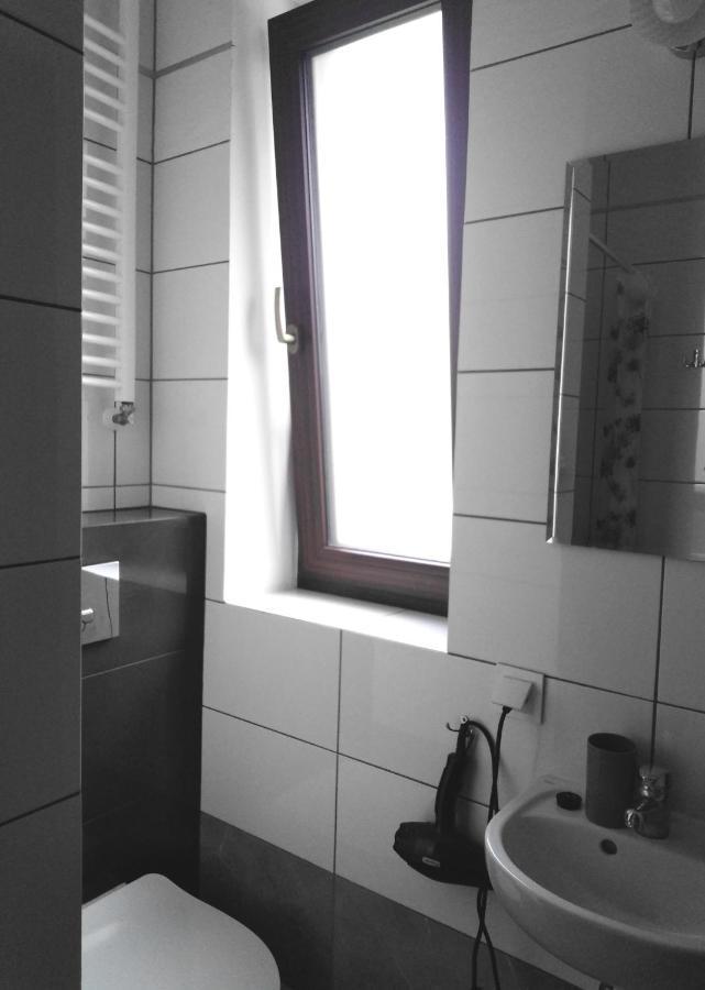 Piernikowy Dworek Lubicz Ngoại thất bức ảnh